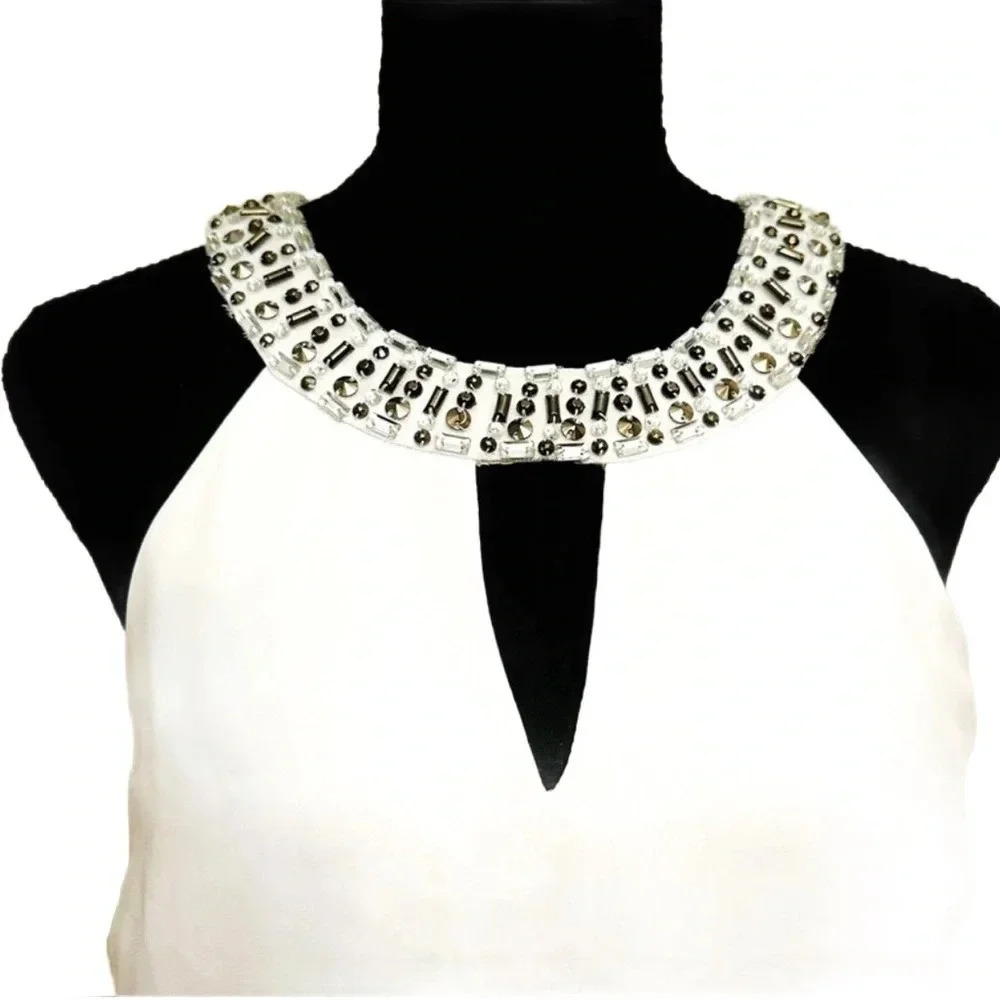 JJ HOUSE ~ Women’s white flowy dress silver jeweled accents at neckline size 12 - Picture 3 of 9